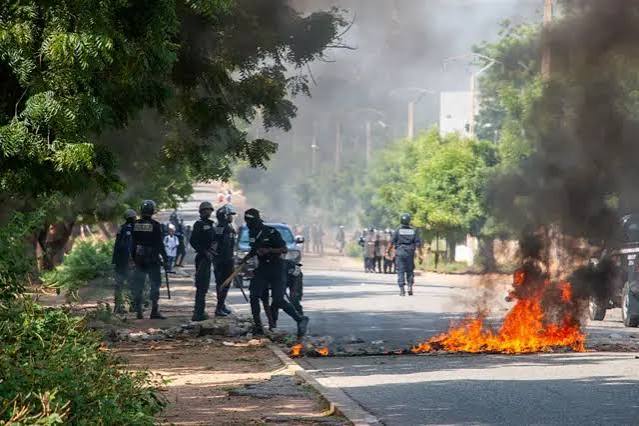Troubles élections présidentielles 2025